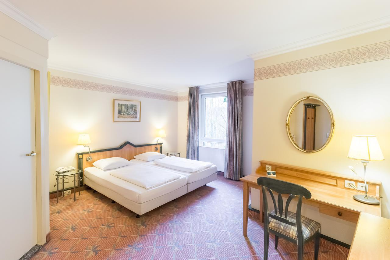 Arcadia Hotel Duesseldorf แอร์คราท ภายนอก รูปภาพ